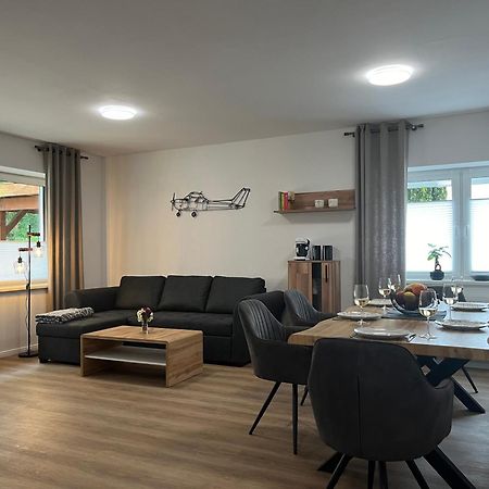 Fewo Cessna, Elegante Wohnung, 2 Schlafzimmer, Ueberdachte Terrasse Cloppenburg Exterior foto