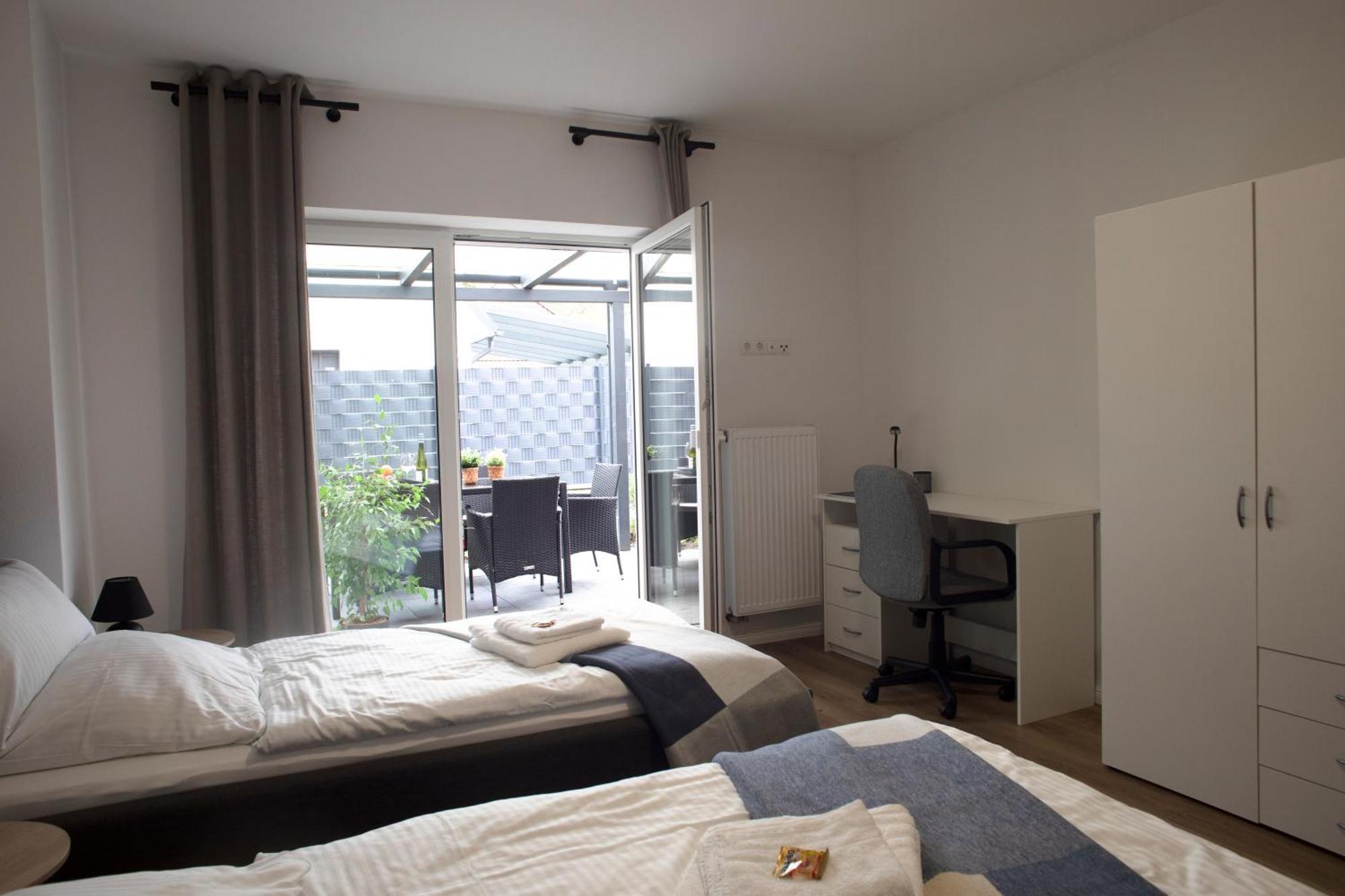 Fewo Cessna, Elegante Wohnung, 2 Schlafzimmer, Ueberdachte Terrasse Cloppenburg Exterior foto